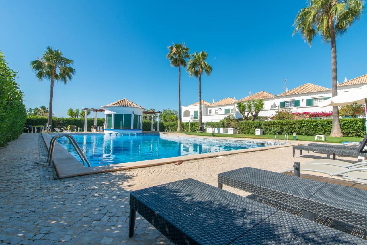 Casa Oceanus - 2Bdr W Pool & Relaxing Balcony - 5 Mins Downtown Lejlighed Cabanas De Tavira Eksteriør billede